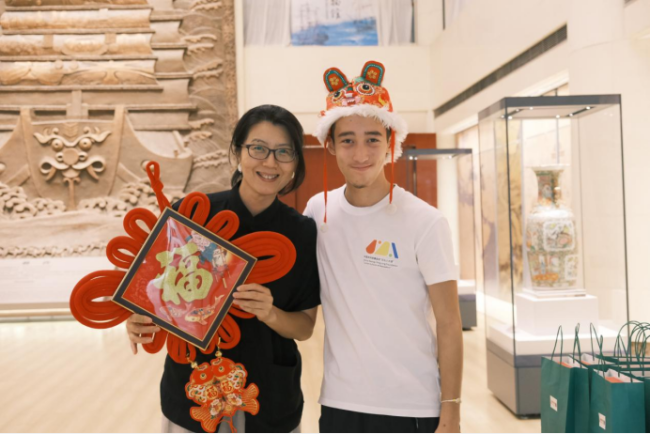 “门客”的“时间”，是娴雅互鉴最暖热的掀开方式